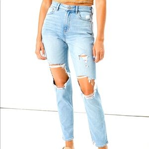 American Eagle Stretch Mom Jean